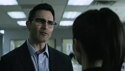 Кадры из сериала Супермен и Лоис (2020)